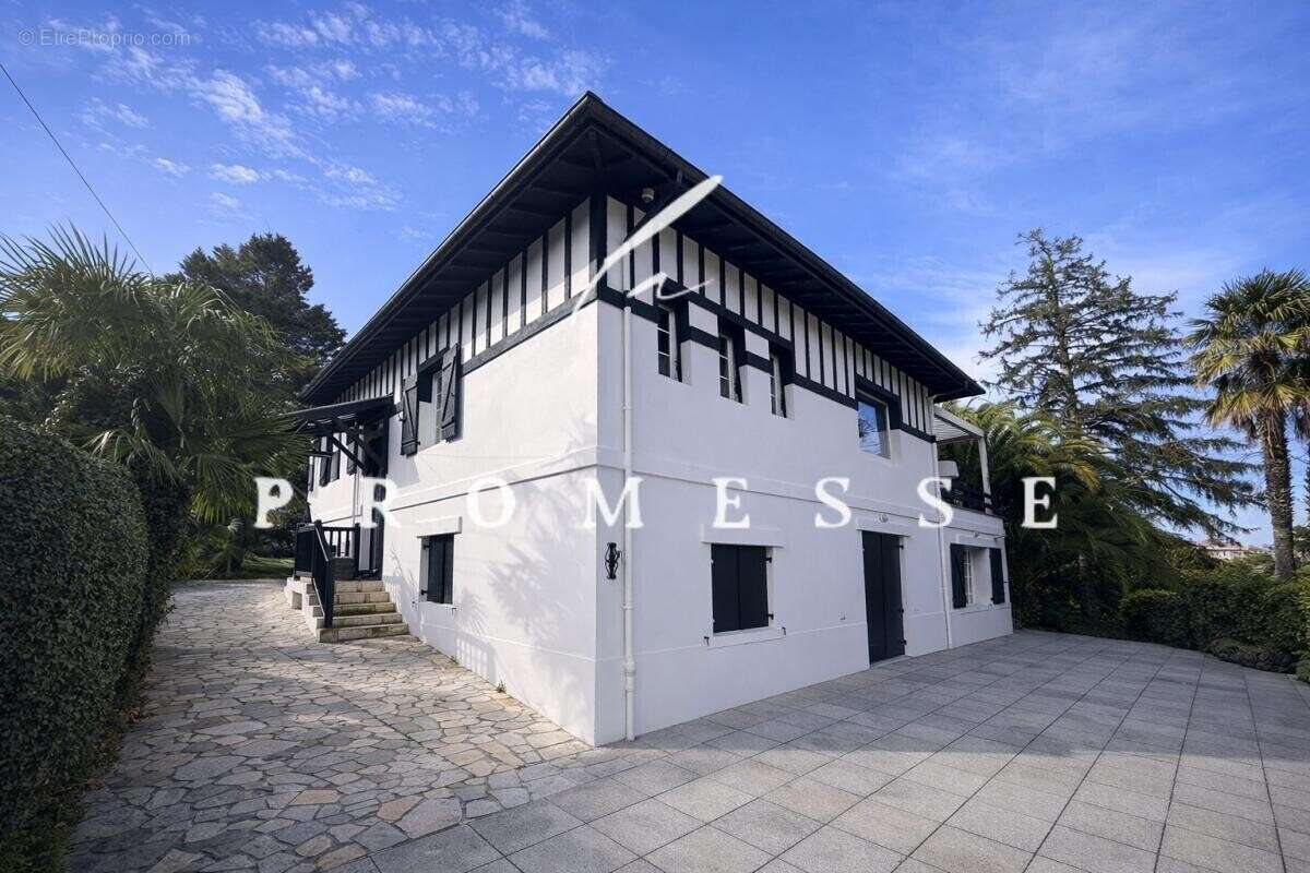 Guethary - villa art-deco - vue océan - photo 9