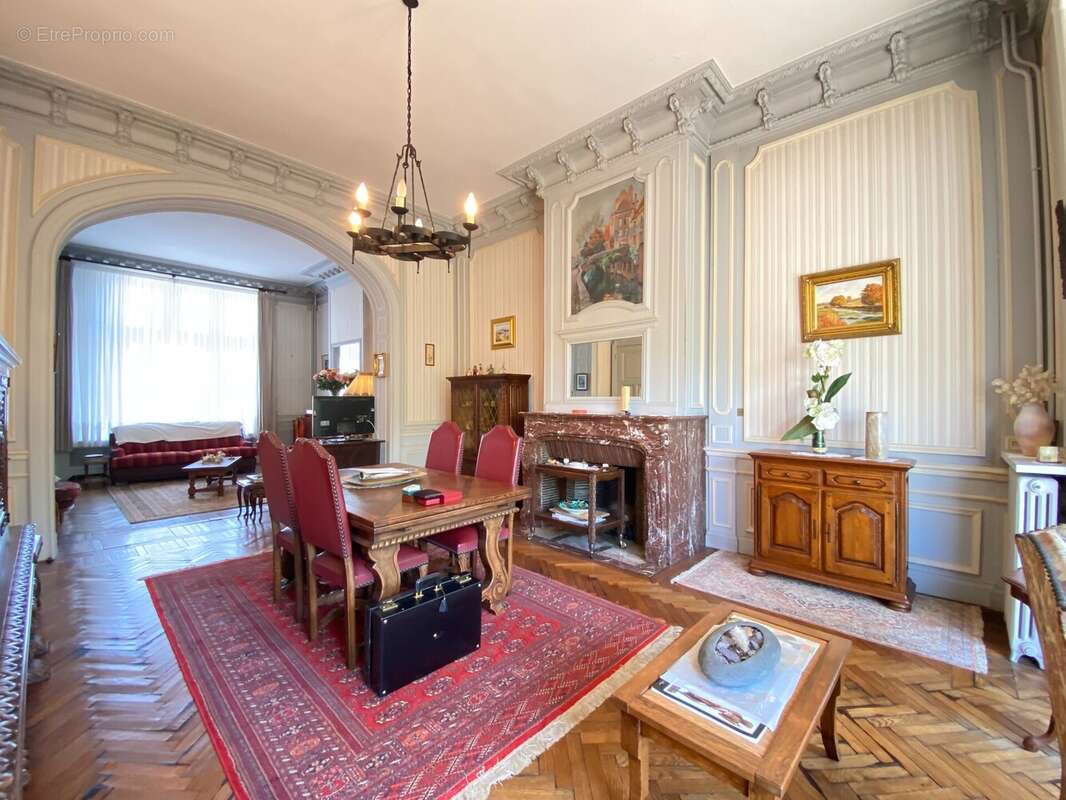 Maison à LA BASSEE
