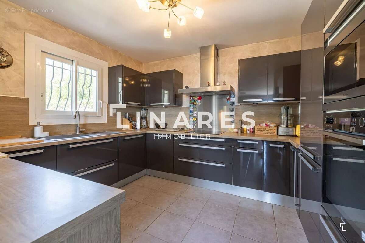 Maison à MARSEILLE-11E