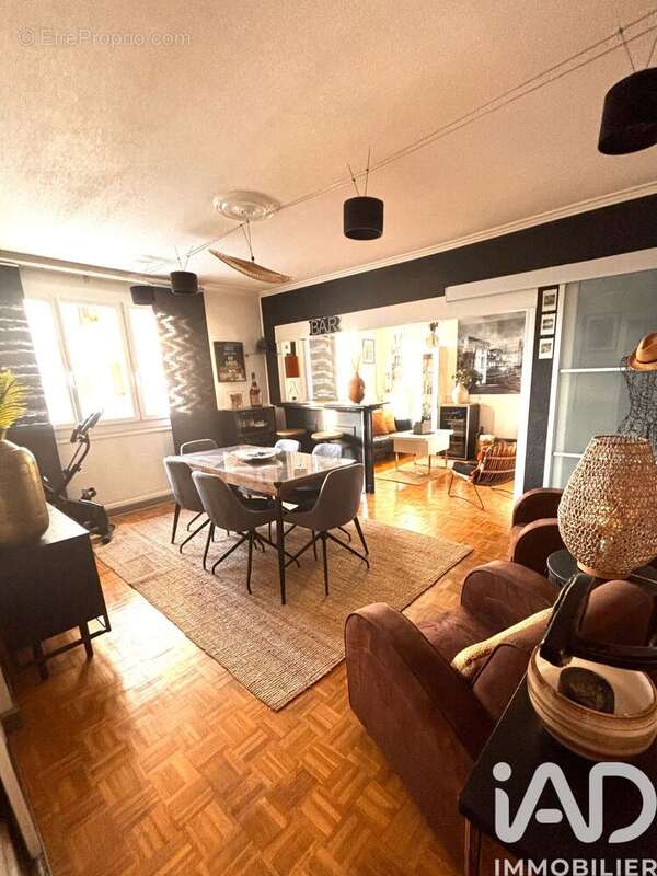 Photo 2 - Appartement à FONTAINE