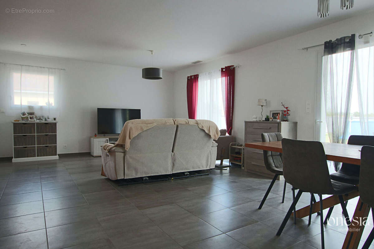 Maison 124 m² à Aussevielle  - photo 3