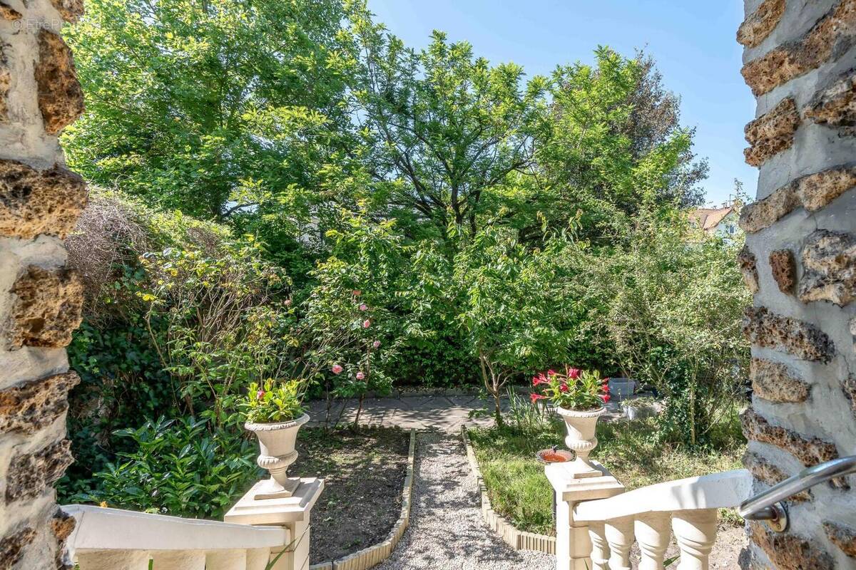 Photo 1 - Maison à FONTENAY-SOUS-BOIS