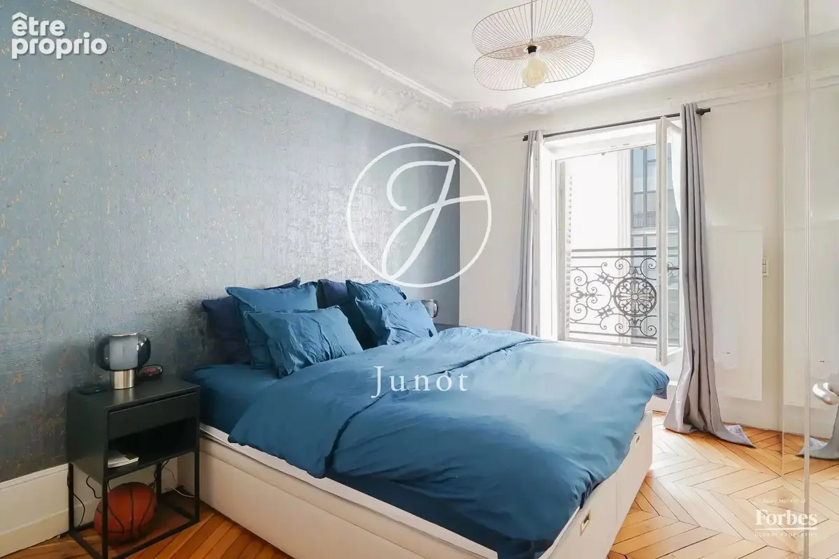 Paris 9e - NOTRE-DAME-DE-LORETTE - Appartement - 97,44m² Carrez - 2 chambres - Rénové - photo 13