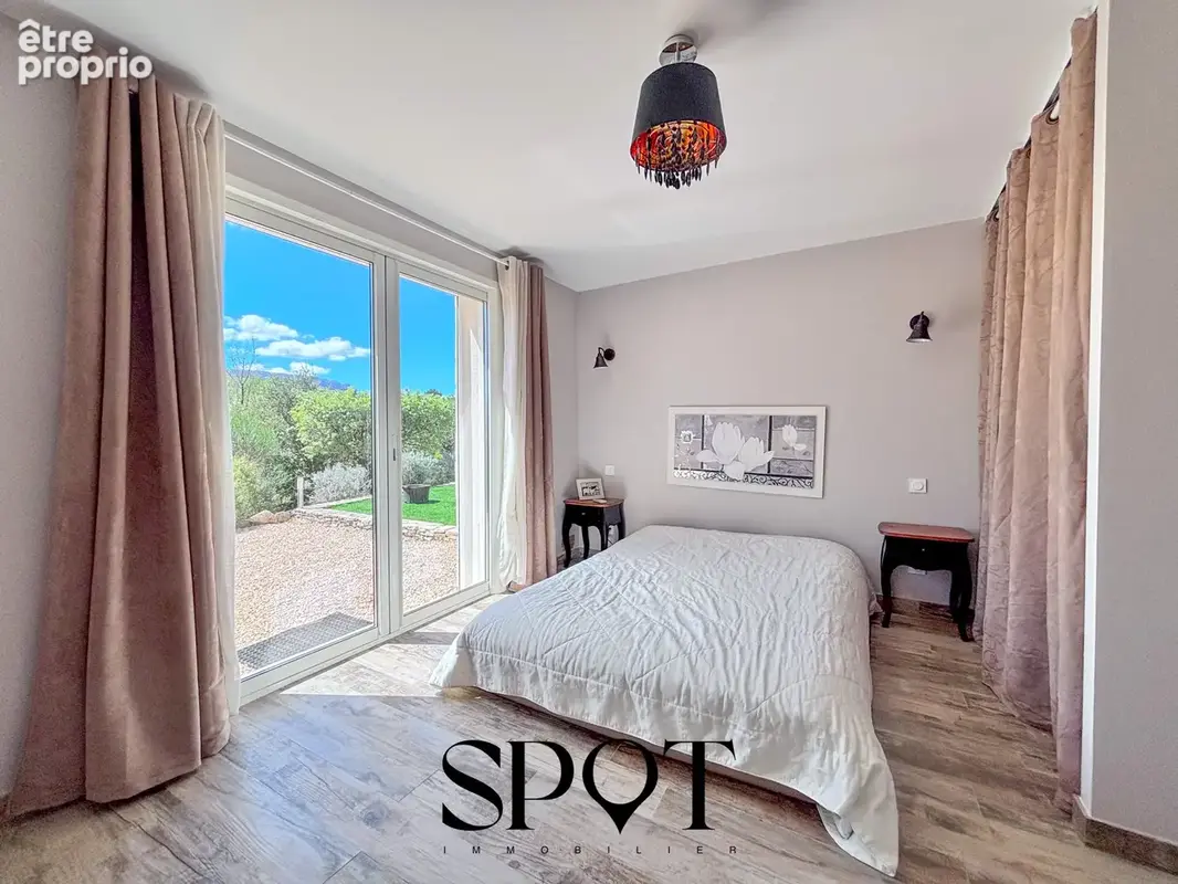 Villa contemporaine de plain pied  Vue Mont Aurélien - photo 23