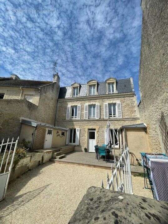 Maison à LANGRUNE-SUR-MER