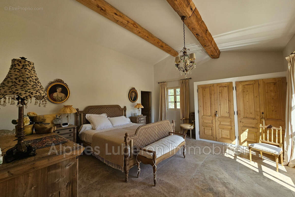 Maison à EYGALIERES