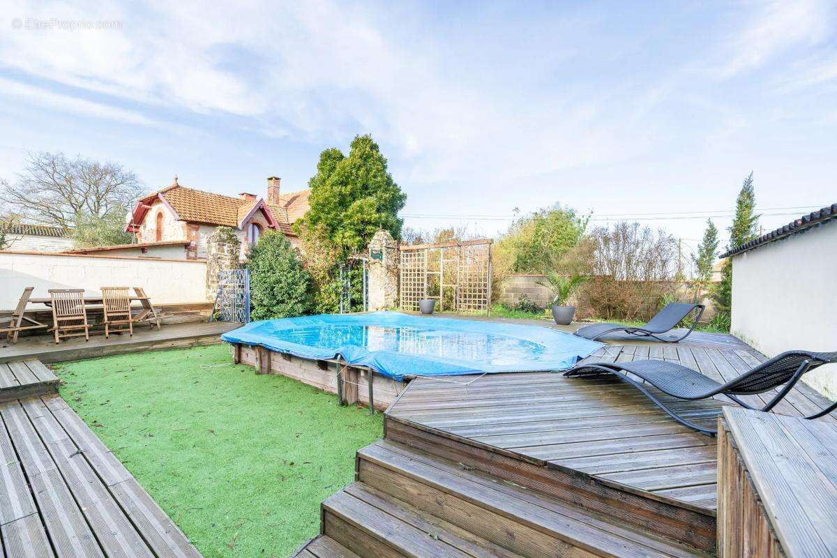 Maison à SAINT-PHILBERT-DE-GRAND-LIEU