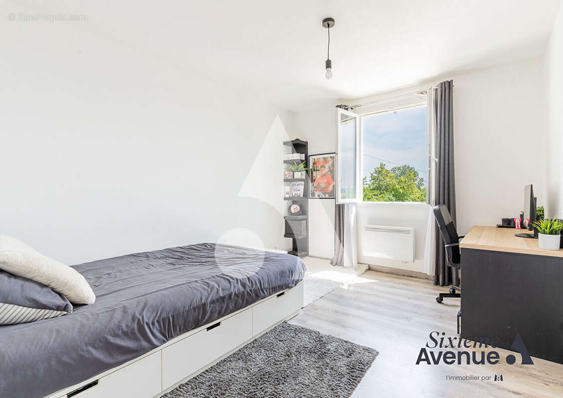 Maison 5 Chambres Saint Germain Les Arpajon 147 m² - photo 9