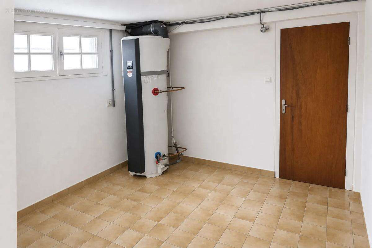 Superbe maison rénovée 115 m² à Pommerit-le-Vicomte - photo 8