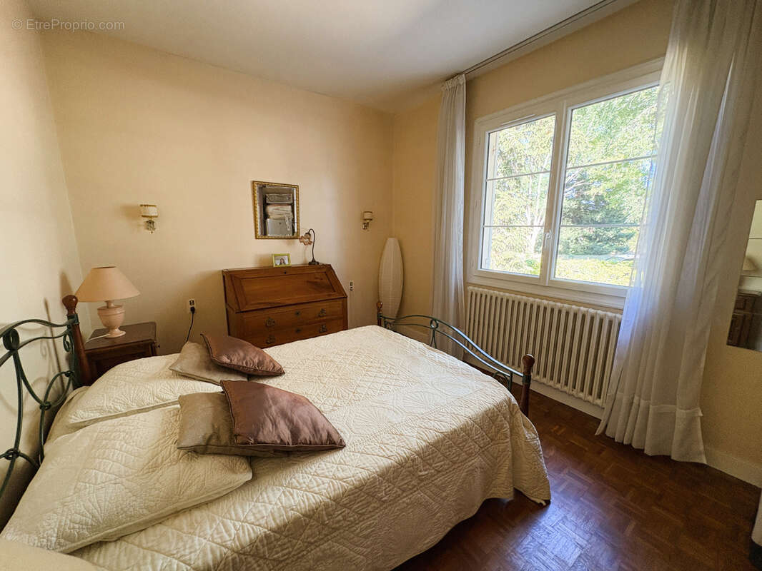 Maison à ROAILLAN