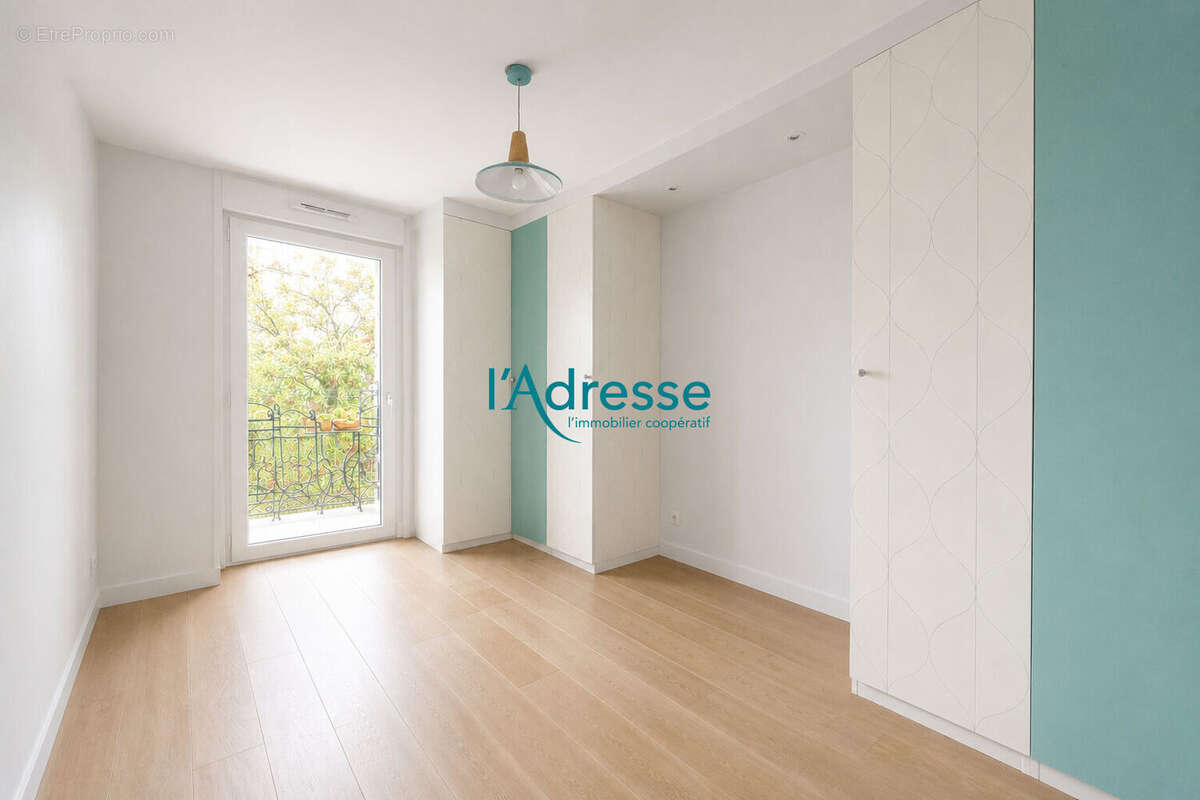 NANTERRE Appartement familial 4 pièces avec balcon - photo 12