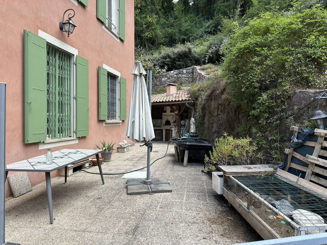 Maison à ROQUEBILLIERE