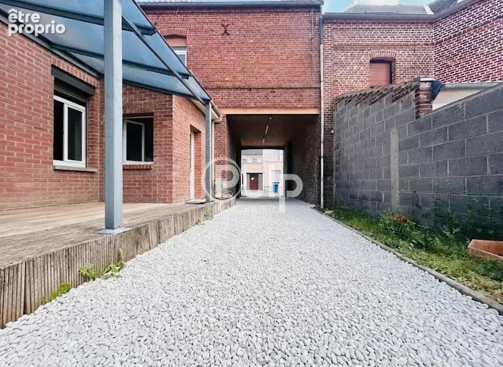 Maison de village aux beaux volumes - photo 9