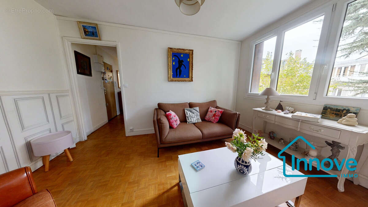 Appartement à VERSAILLES