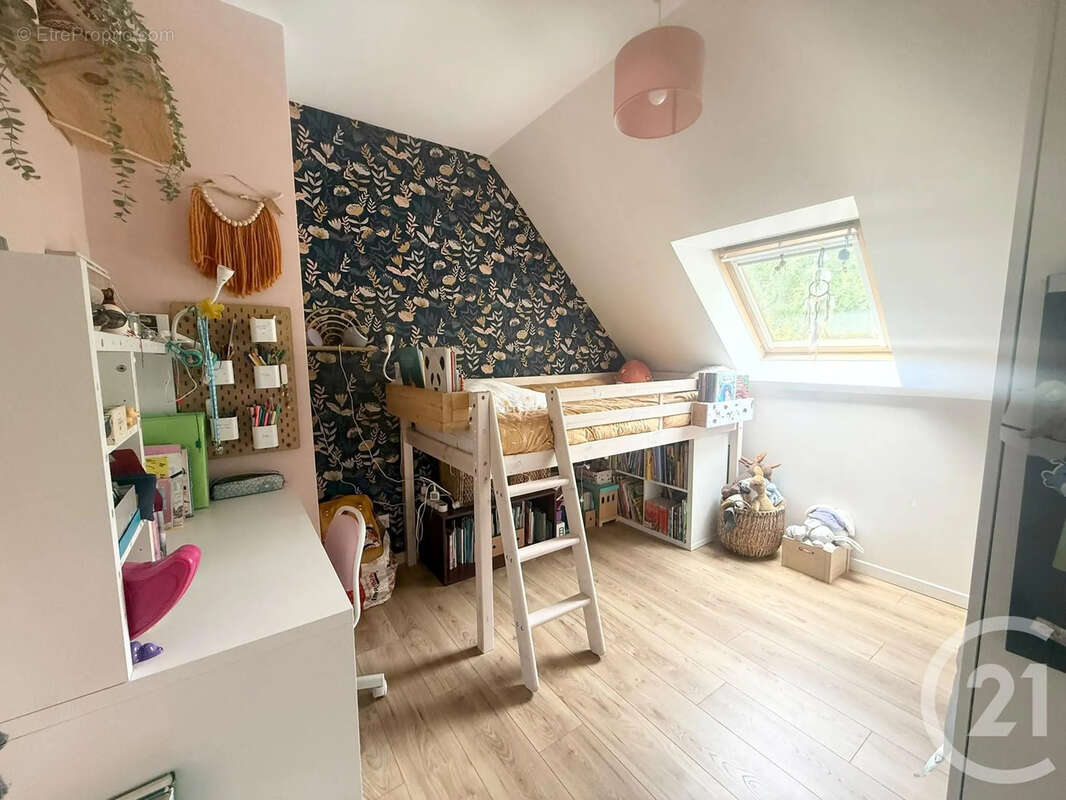 Maison 132 m² à Acy-En-Multien  - photo 6