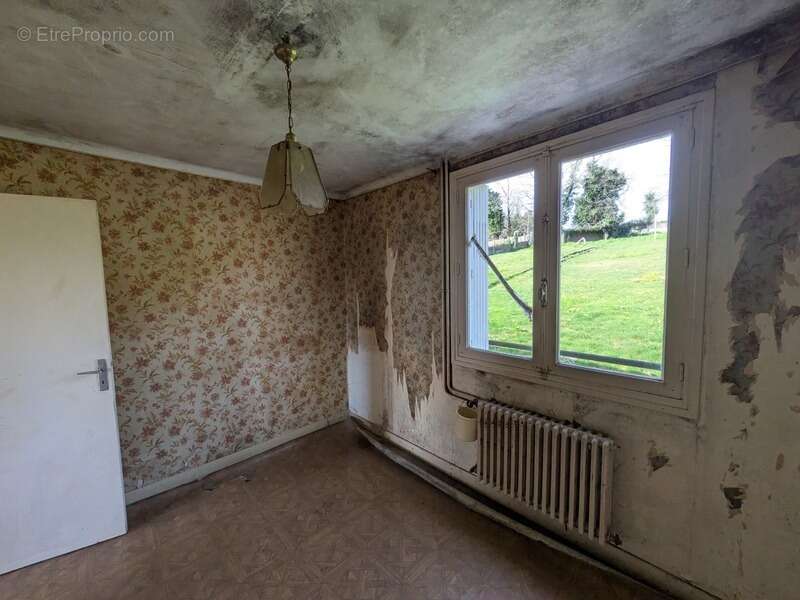 Maison à LOCMALO