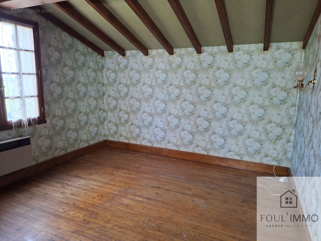 FOULAYRONNES Maison T5 avec jardin et dépendances - photo 8