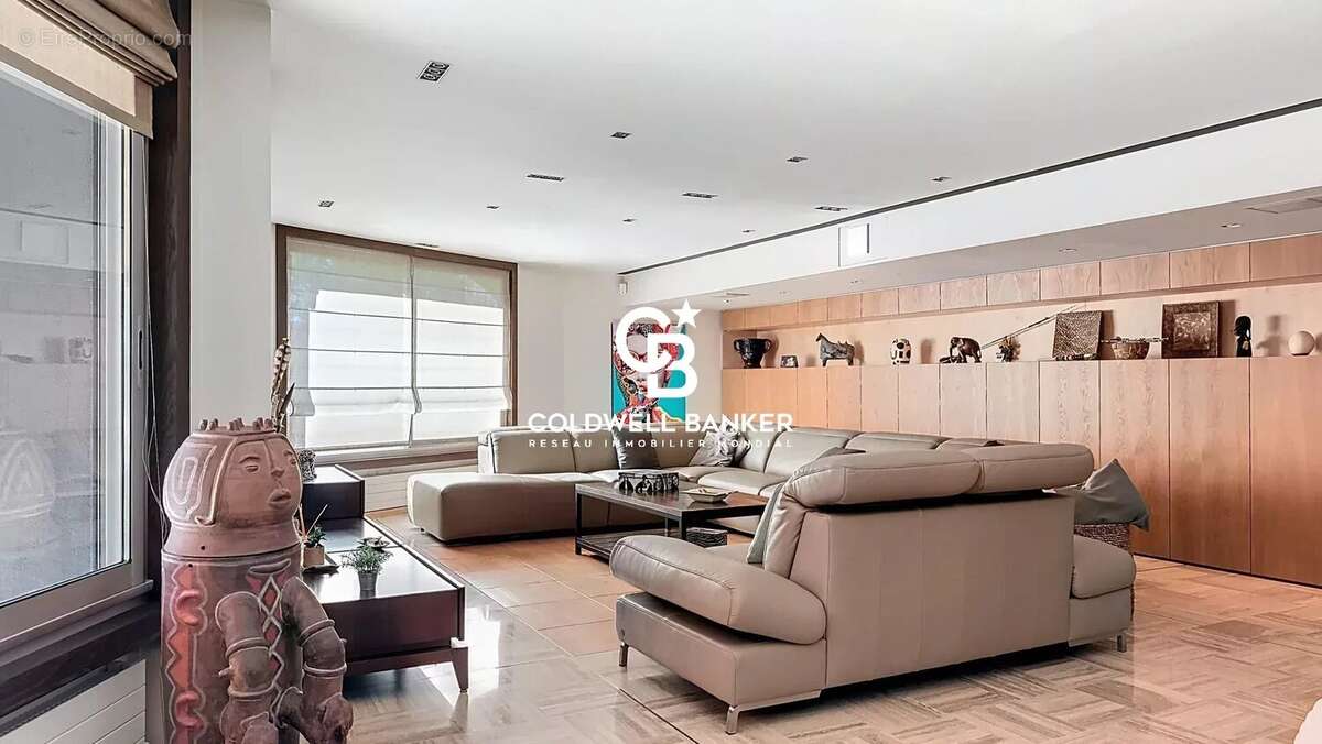 Maison à LES HERBIERS