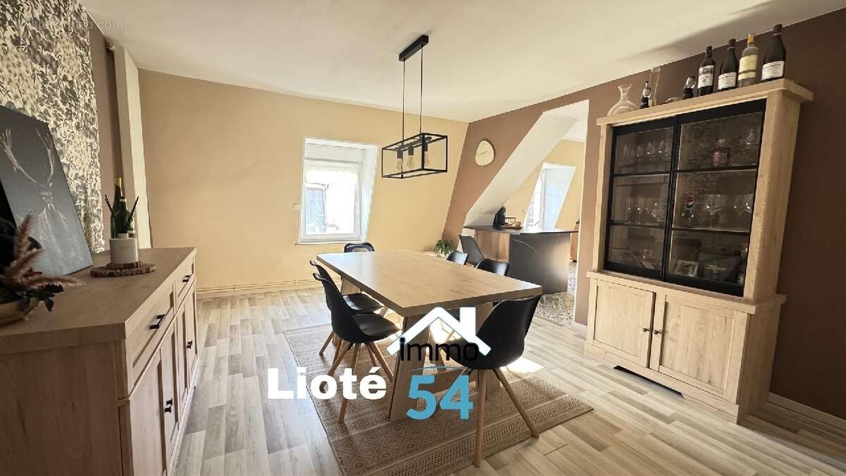 Appartement à BAYON