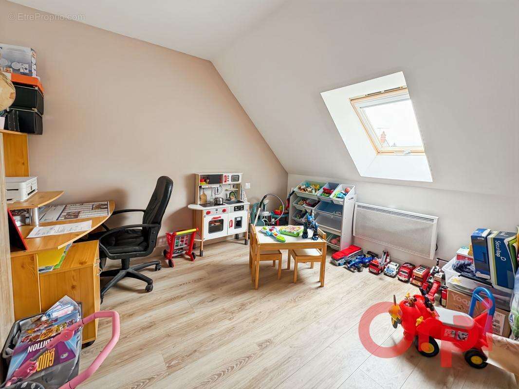 Maison à SAINT-AMAND-MONTROND