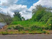 Terrain à VILLAINES-LA-JUHEL