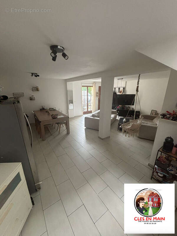 Maison 110 m² à Chambly  - photo 2