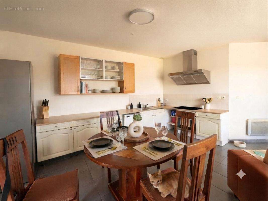 Appartement 4 pièces avec stationnement - photo 2