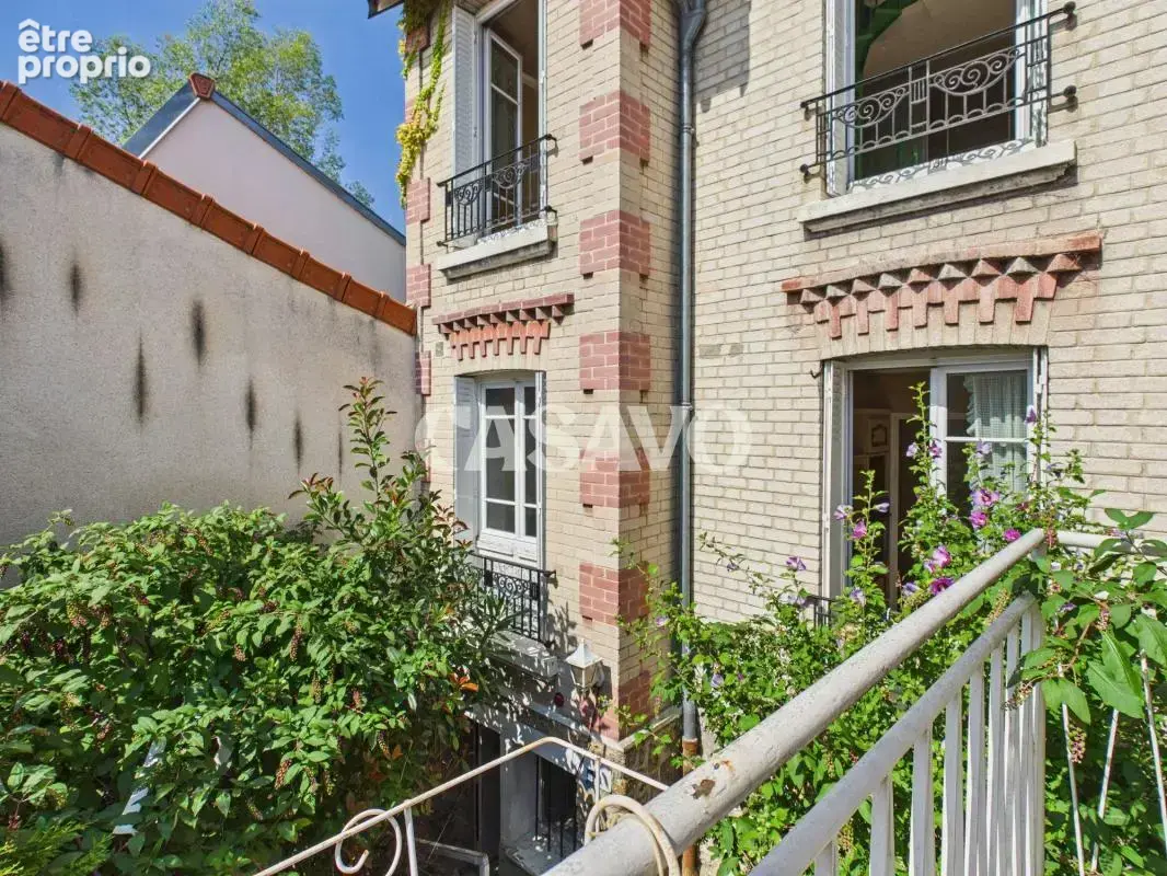 Vente Maison 5 pièces de 155m² - 94120 Fontenay-sous-Bois - photo 13