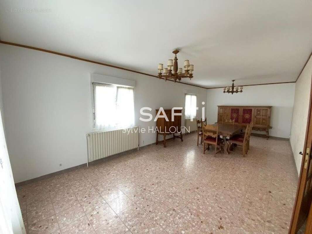 Photo 2 - Maison à ARROU