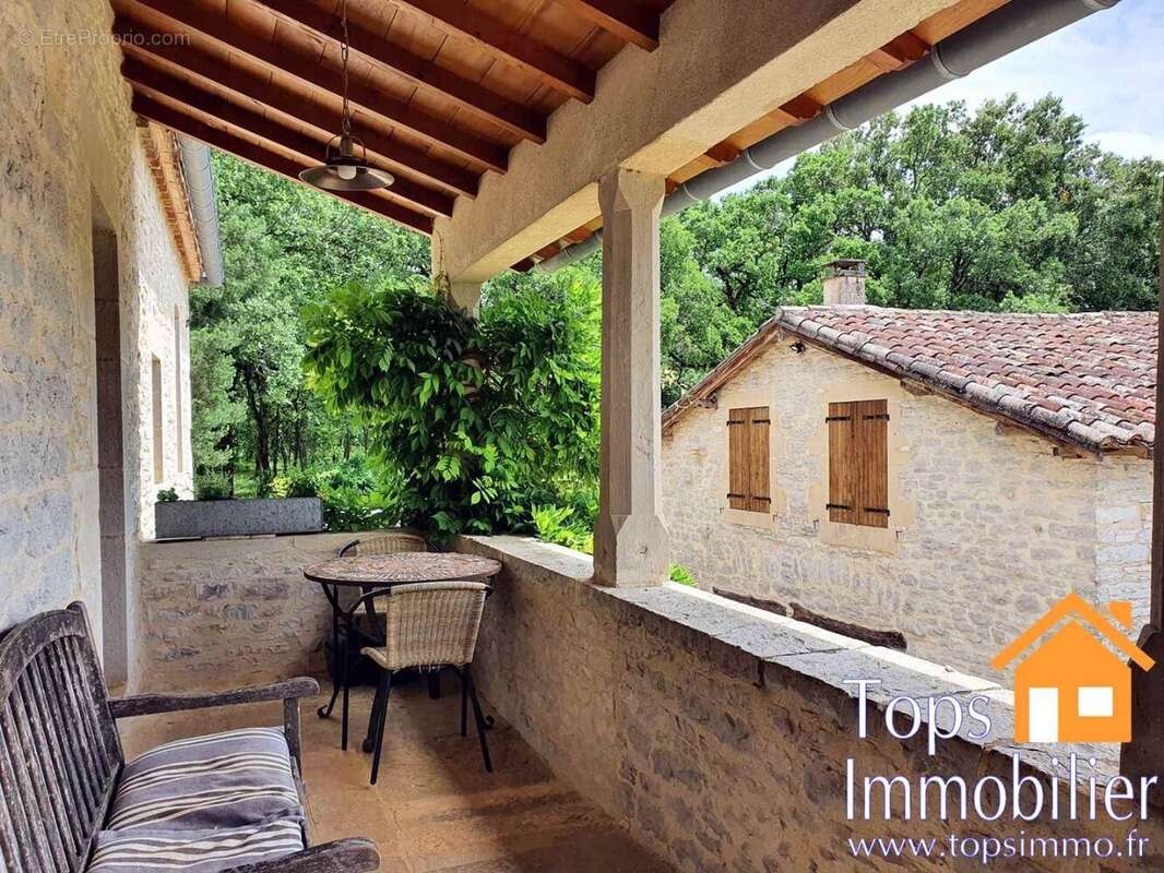 Maison à SAINT-ANTONIN-NOBLE-VAL