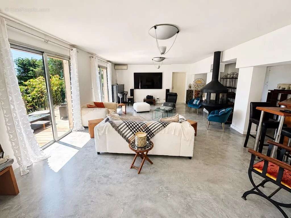 Maison à LA TURBIE