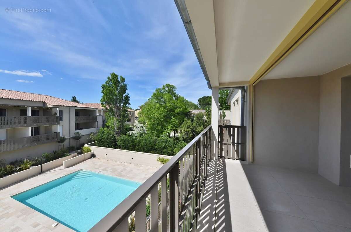 Appartement à UZES