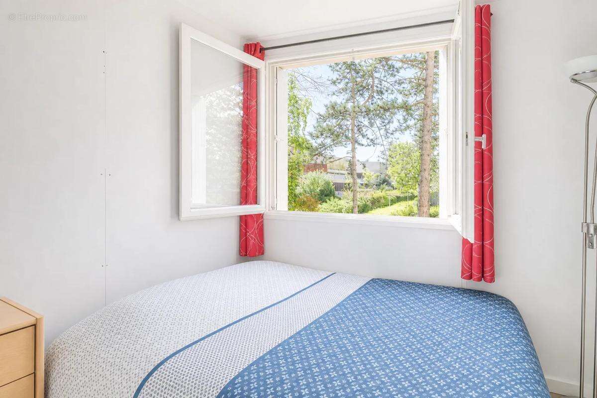 Lumineux T2 avec balcon à Épinay-sur-Seine - photo 8