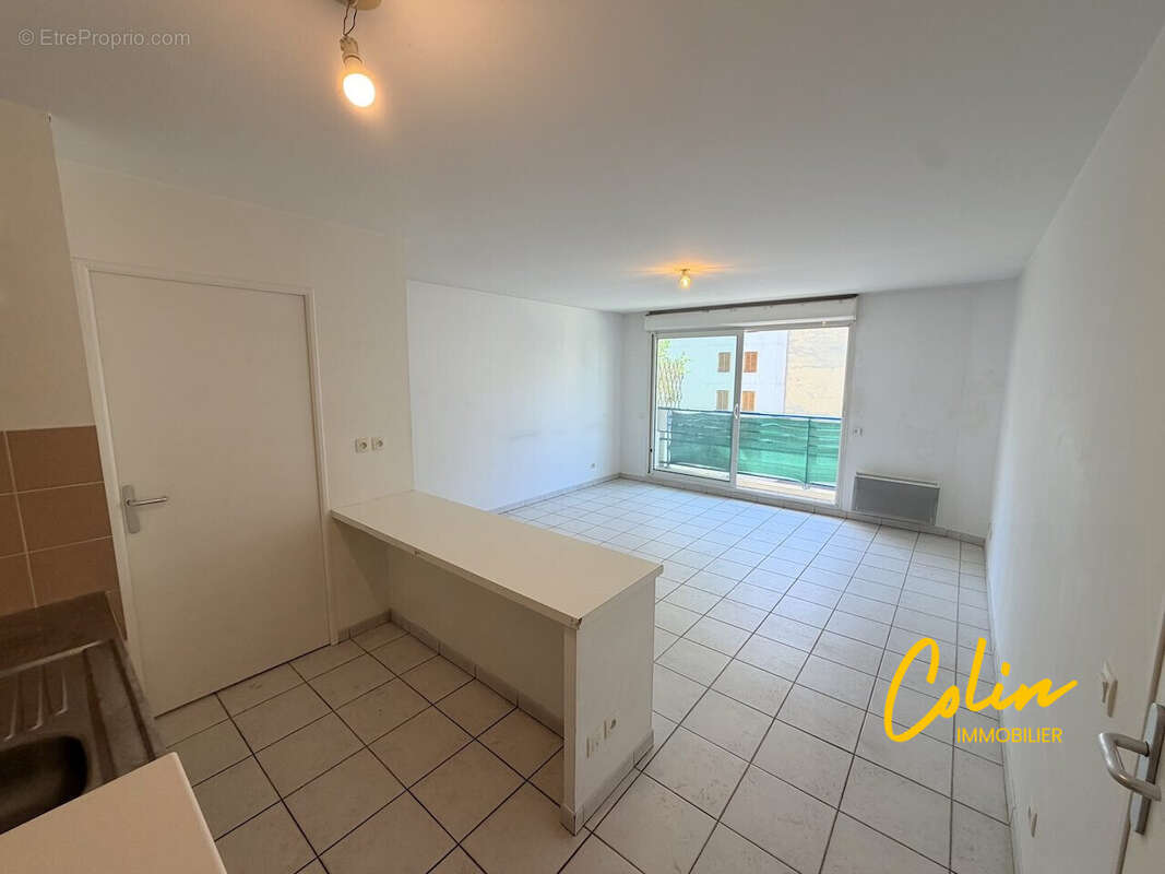 Appartement 49 m² à Marseille-5e  - photo 3