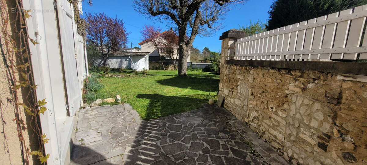 Maison à POITIERS