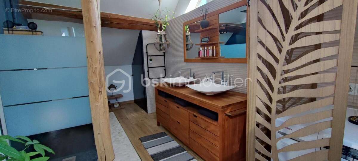 Maison à COULOMMIERS