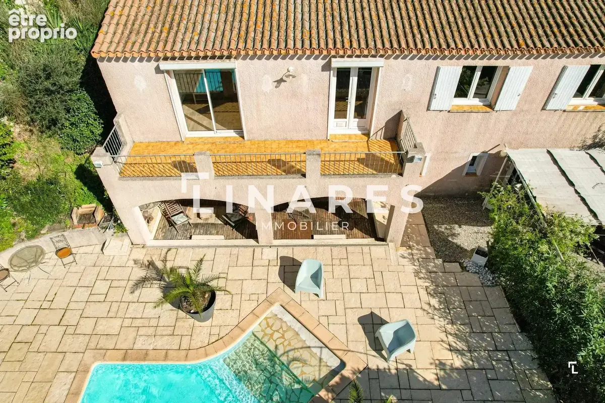 LA SELVAGGIA - Villa T7 de 190m2 - Parcelle 1137m2 - Piscine - 13190 ALLAUCH - photo 5