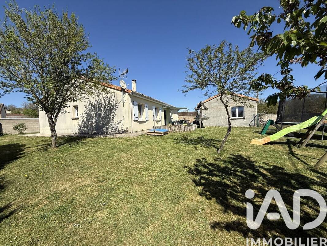 Photo 1 - Maison à BEAUMONT