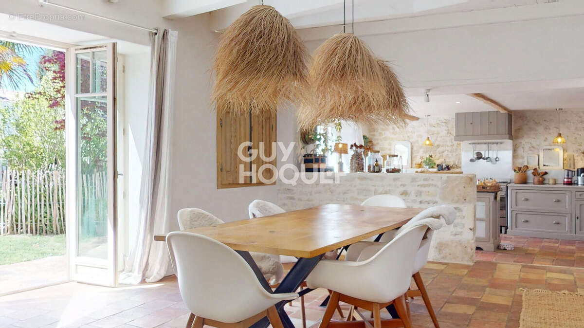 Maison à SAINTE-MARIE-DE-RE