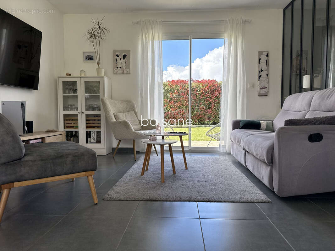 Maison à LE THUIT-SIGNOL