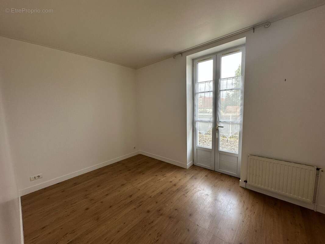 Appartement à BARBIZON