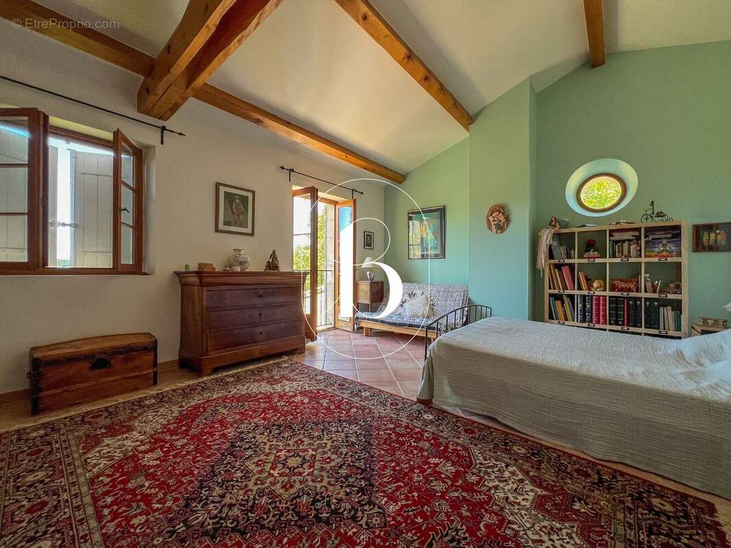 Maison à GOUDARGUES