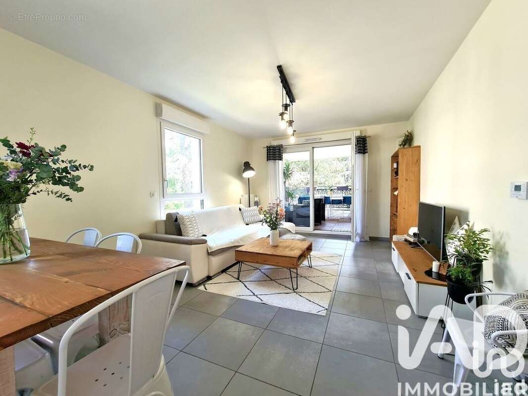 Photo 3 - Appartement à CHASSELAY