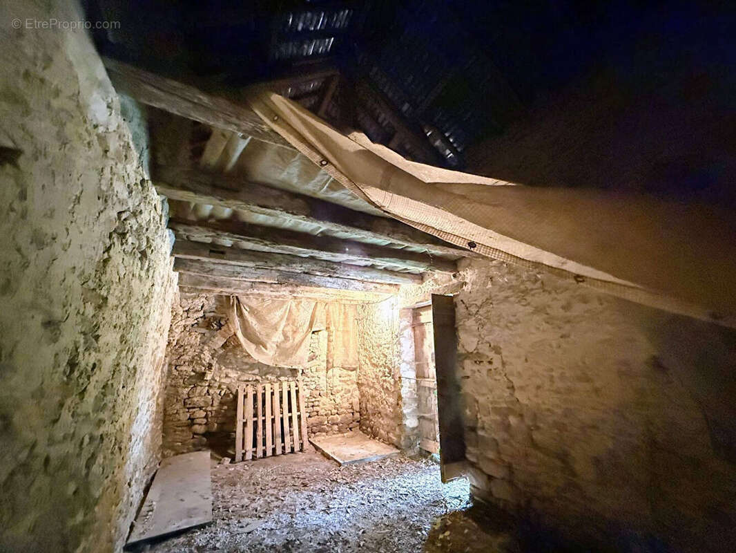 Maison à MILLY-LA-FORET