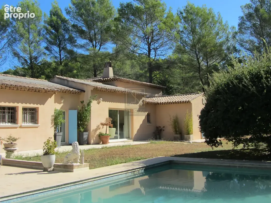 Maison à DRAGUIGNAN