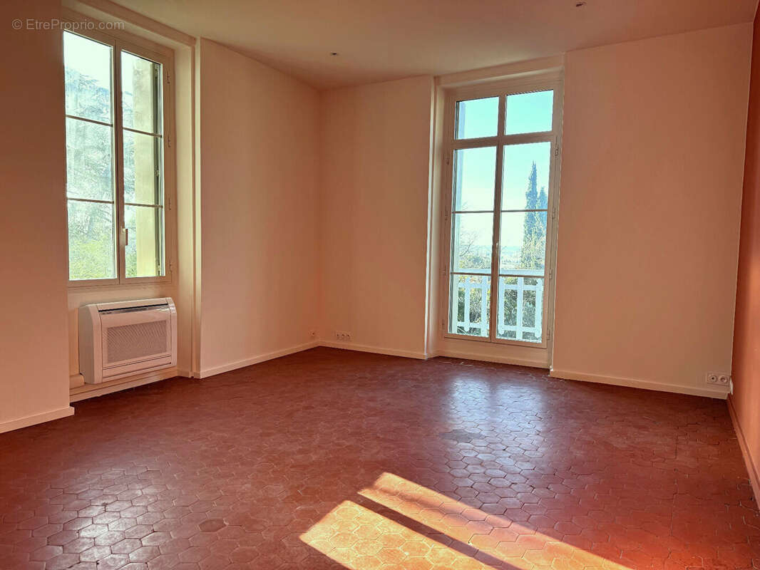 Maison à LES ANGLES