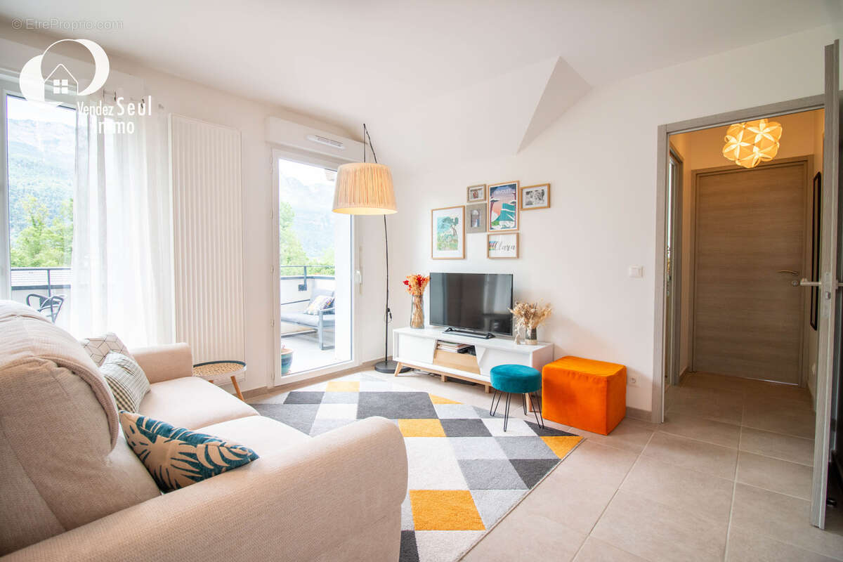 Appartement à DOUSSARD