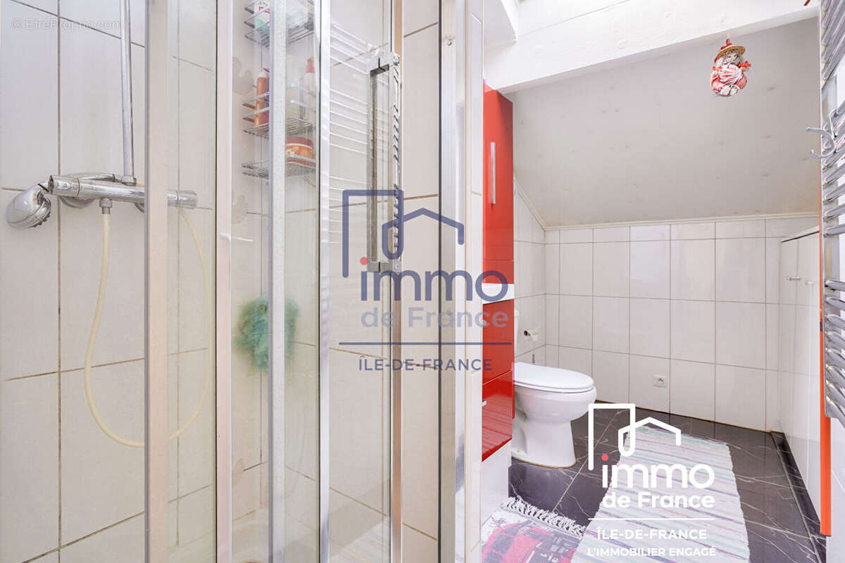 Maison à LE BLANC-MESNIL