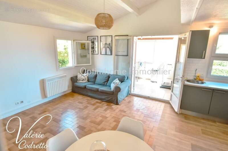 Appartement à HYERES