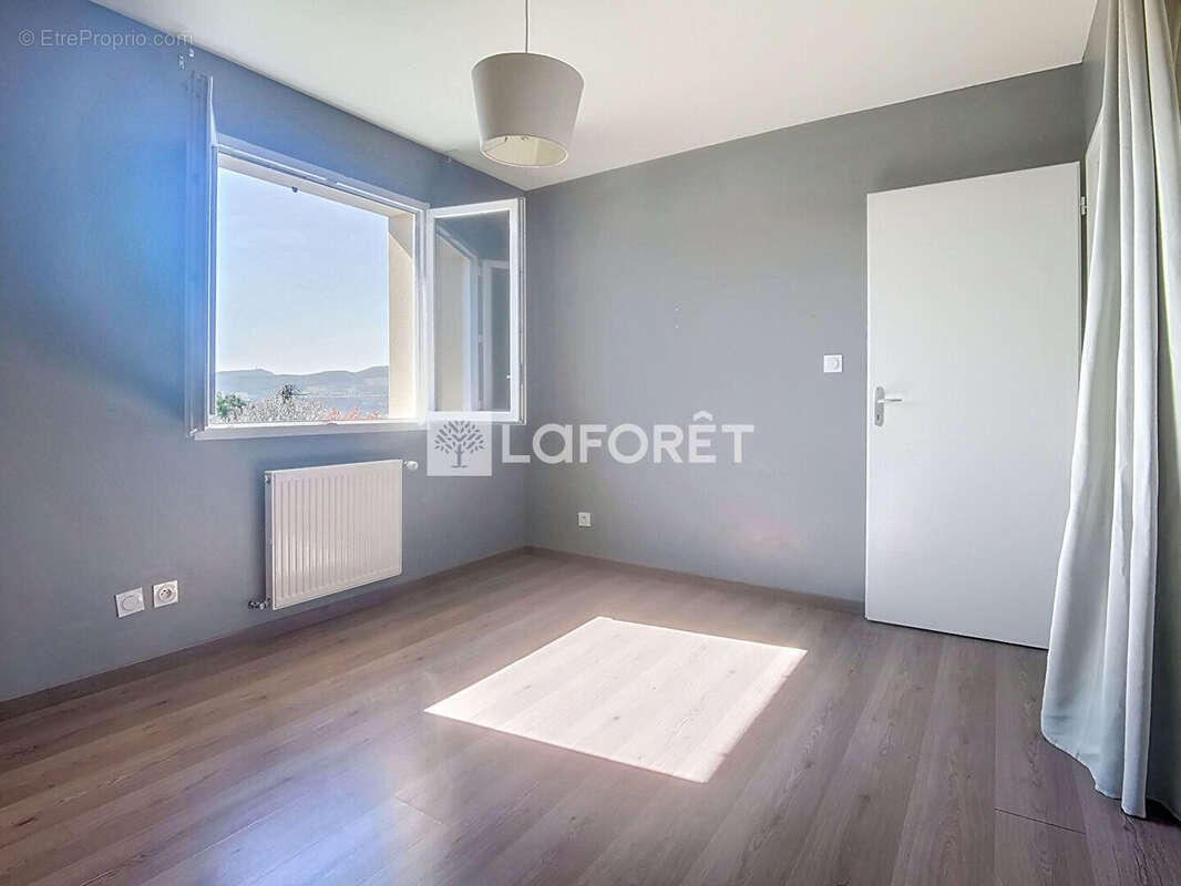 Maison d'architecte de 133 m² avec garage et jardin de 806 m² à Massieux - photo 12